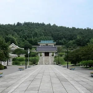 3* 호텔 덴바스타 포레스트