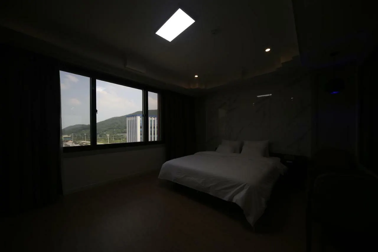Bestie Hotel 釜山広域市 3*,
